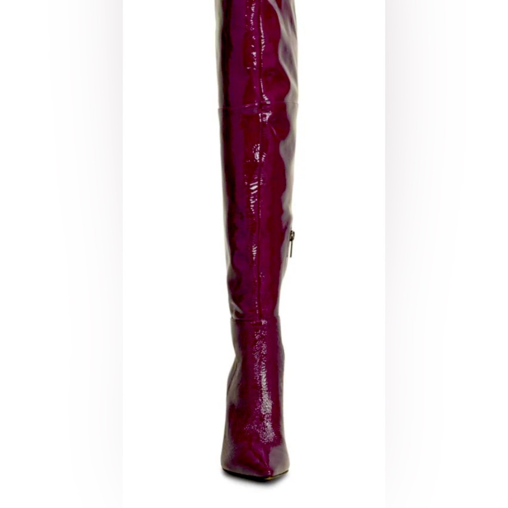 NWB Vince Camuto Womens Minnada 4 Over-The-Knee Boots Shoes  Size 6